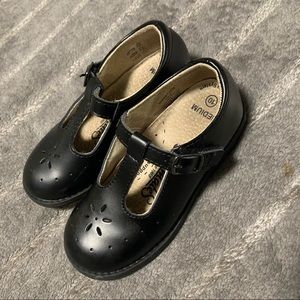 FootMates Mary Jane shoes